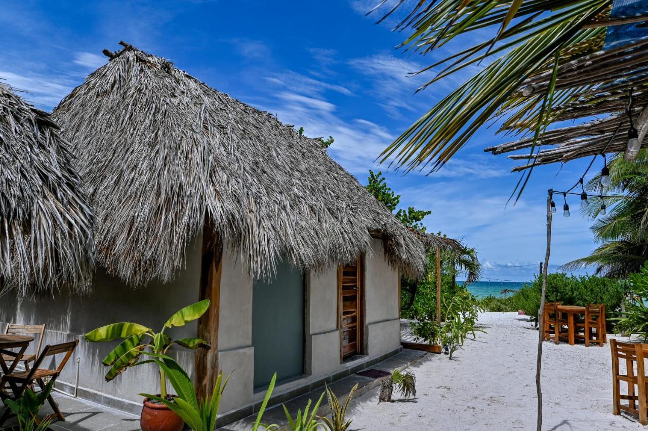 Casa Mate Beachfront Cabanas 엘 쿠요 외부 사진