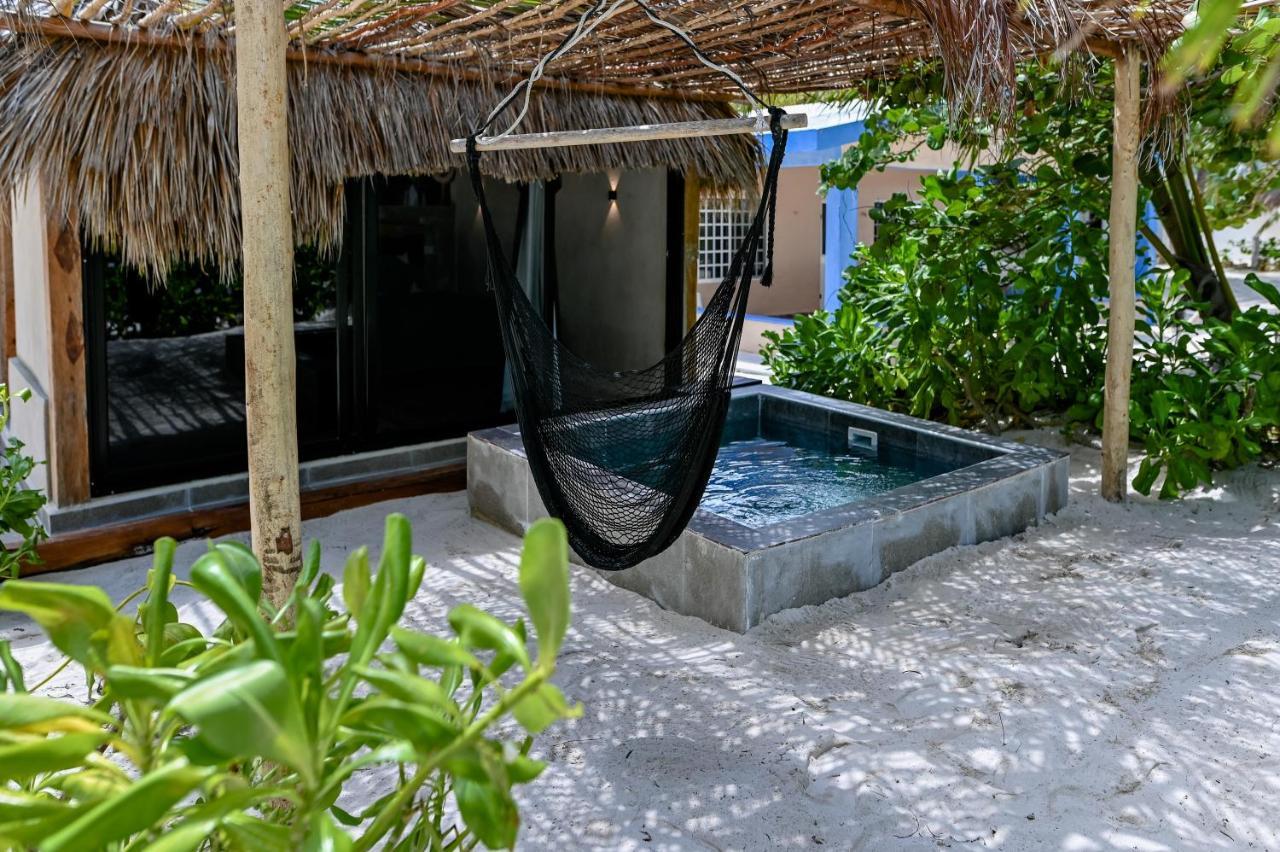 Casa Mate Beachfront Cabanas 엘 쿠요 외부 사진