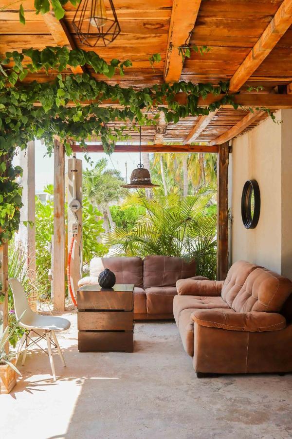 Casa Mate Beachfront Cabanas 엘 쿠요 외부 사진