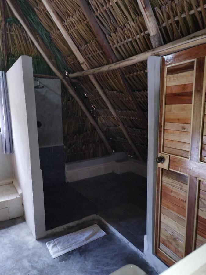 Casa Mate Beachfront Cabanas 엘 쿠요 외부 사진