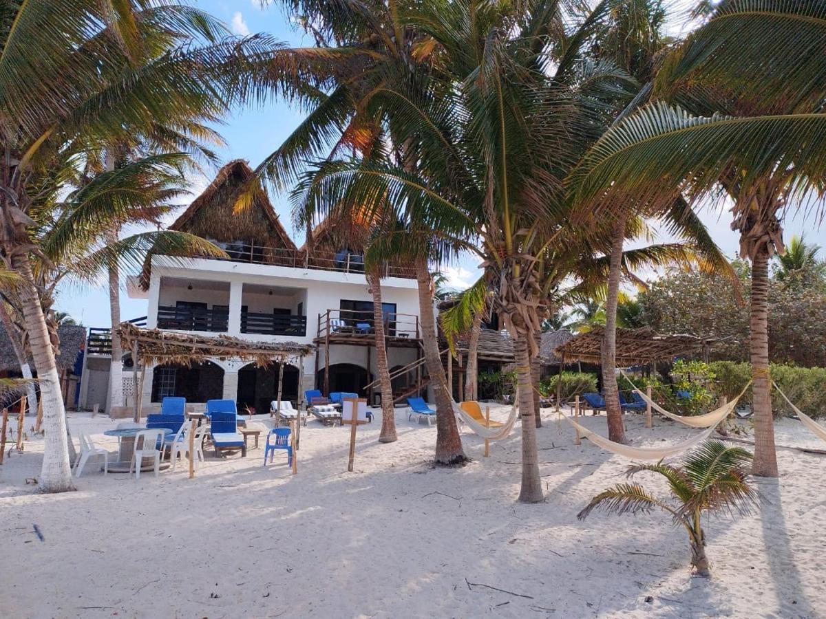 Casa Mate Beachfront Cabanas 엘 쿠요 외부 사진